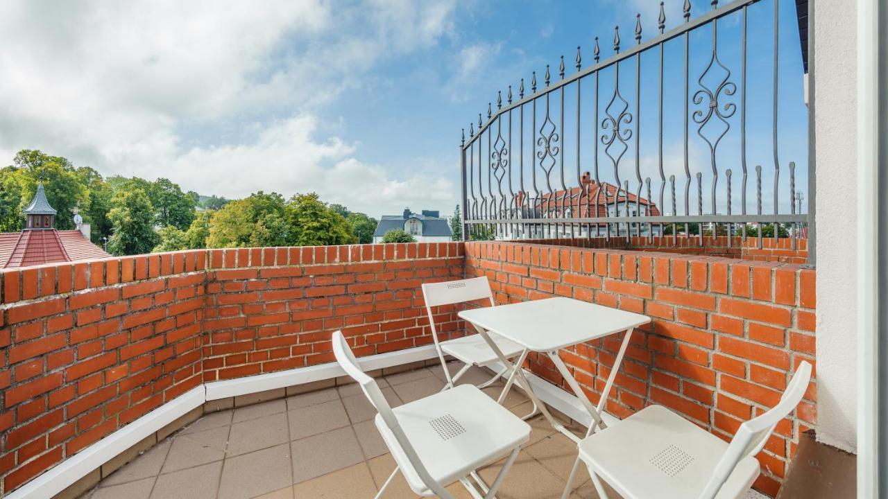 Apartamenty Sun & Snow Plac Neptuna Miedzyzdroje Exterior foto